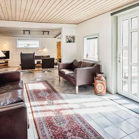 Ve206-vejers-strand-kraemmervej-6 *